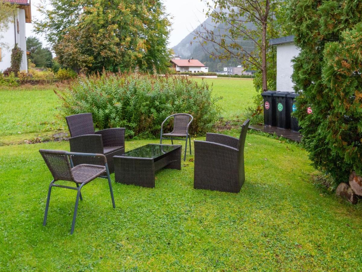 Apartment In Bichlbach With A Shared Sauna Eksteriør bilde